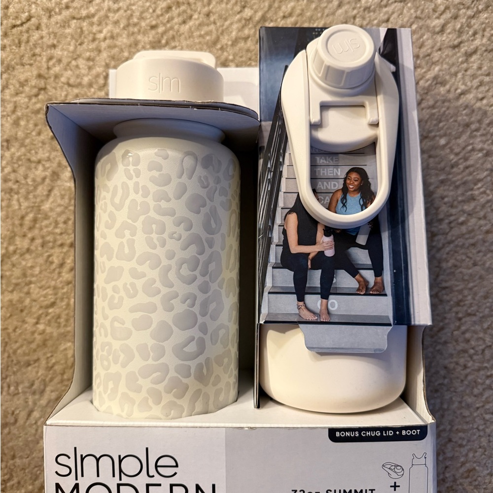 Simple Modern Leopard Print Water Bottle set
